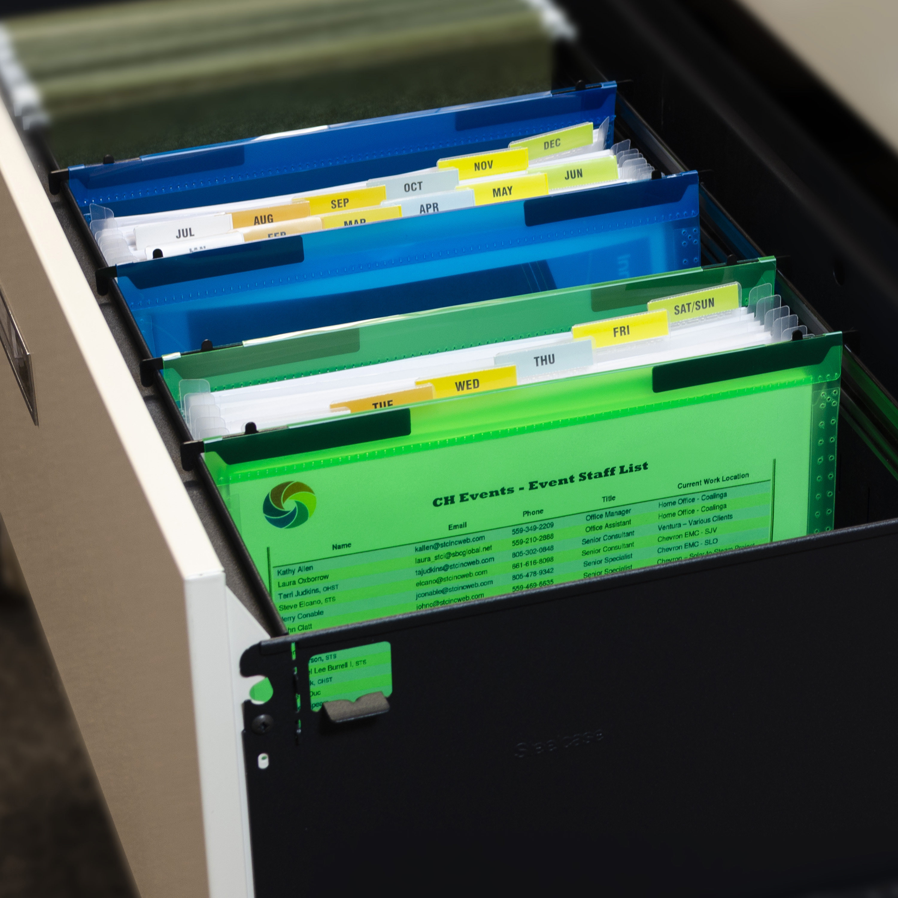 C-Line's Expanding File with Hanging Tabs